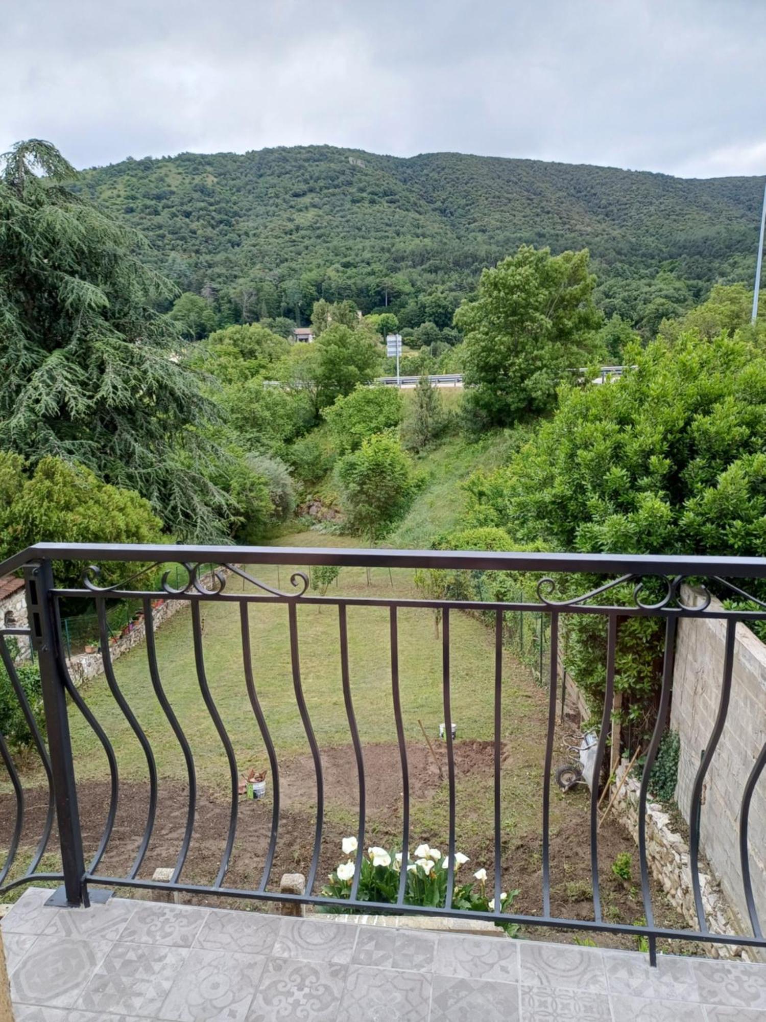 Maison Individuelle Proche Du Centre Et Au Calme Saint-Peray Luaran gambar